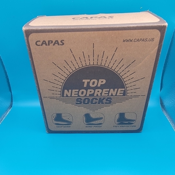 XL CAPAS 2mm Neoprene Water Socks, Beach Volleyball Sand Proof Socks, Diving - Picture 1 of 9